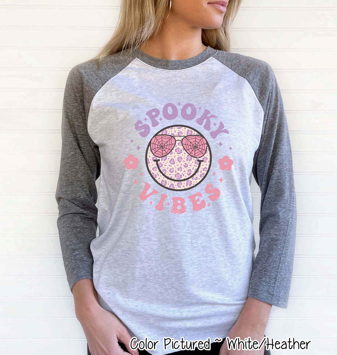 Retro Spooky Vibes Smile Halloween Raglan Tee